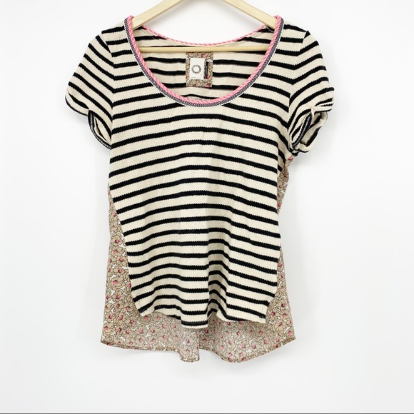 Anthropologie Akemi + Kin Tipperary Bi-Coastal Top - Picture 2 of 10